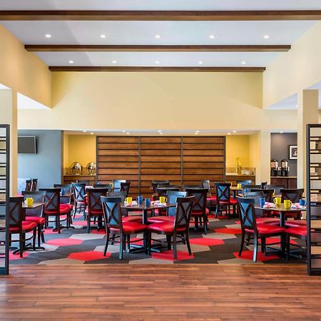 Four Points By Sheraton Buffalo Grove Kültér fotó